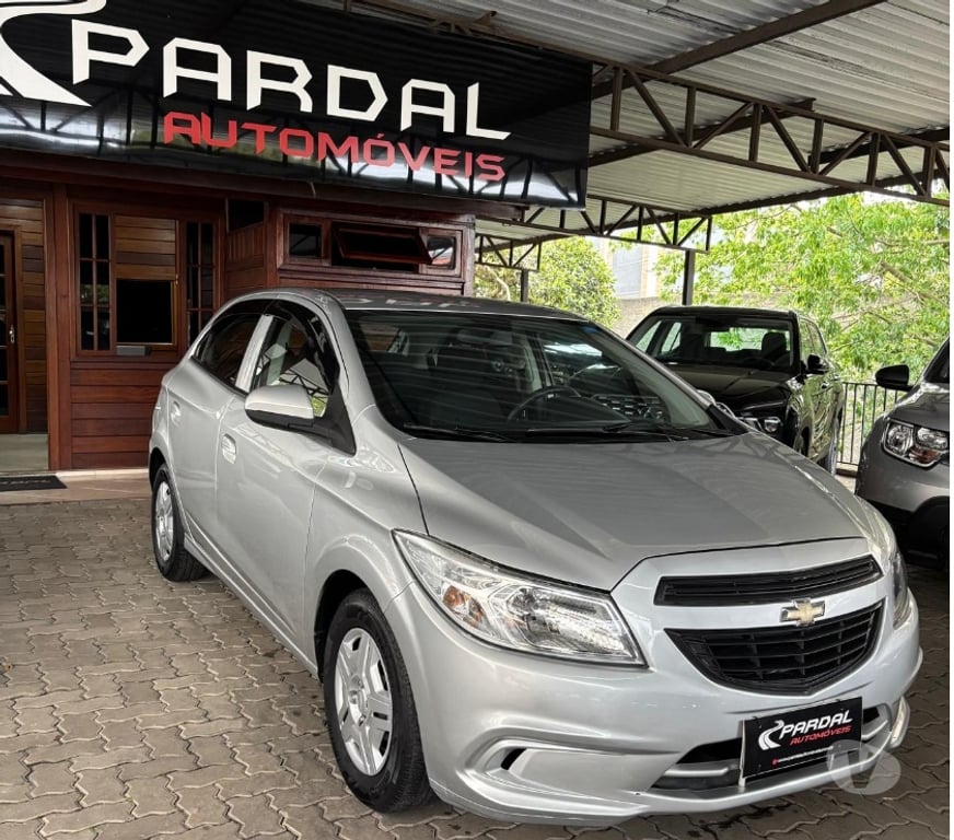 Seminovos Miguel Pereira RJ - Fotos para CHEVROLE ONIX JOY 1.0