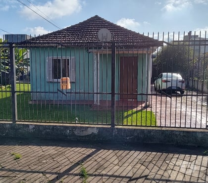 Apartamentos a venda - Fotos para Vendo casa com piscina terreno enorme