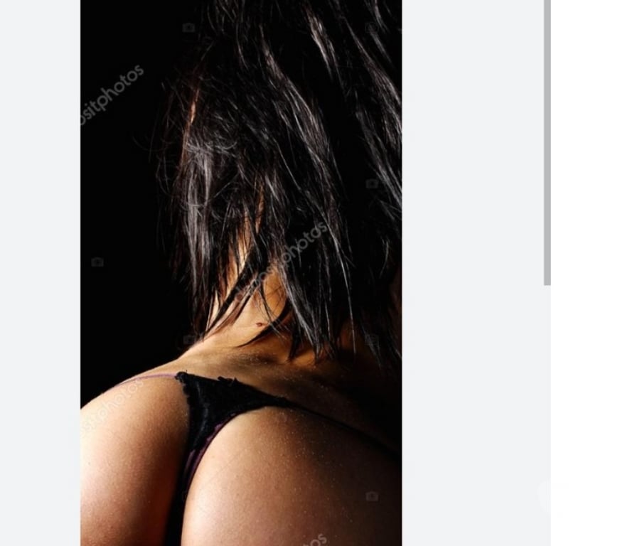 Garotas de programa Itapetininga SP - Fotos para Sou branquinha tenho 24 anos com local .