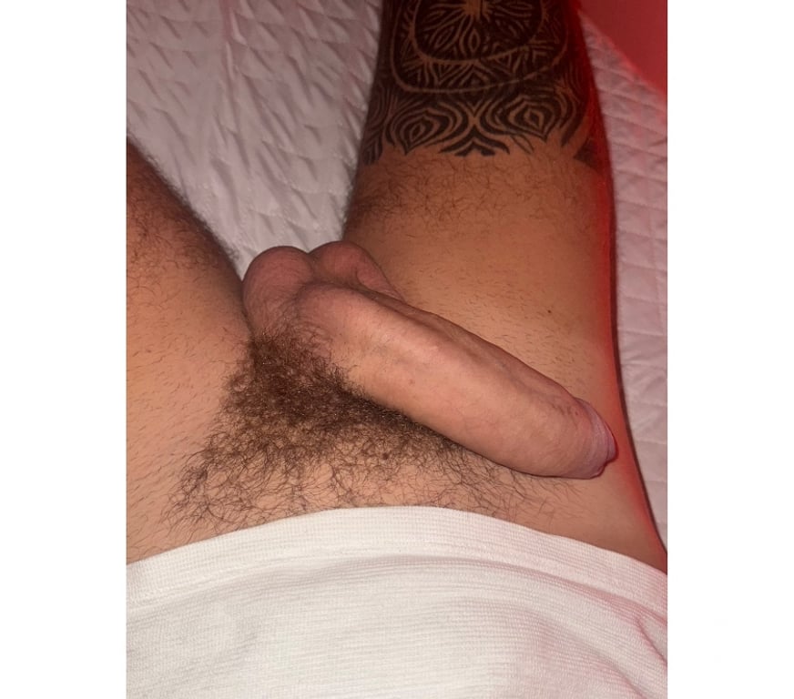 Acompanhantes masculinos Rio de Janeiro RJ Copacabana - Fotos para Carioca dotado 21cm COM LOCAL