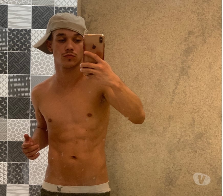 Acompanhantes masculinos Samambaia DF - Fotos para Chama aí e vamos desenrolar rsrs