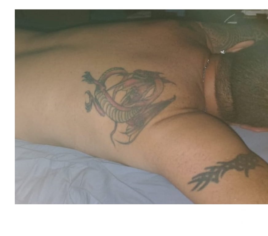 Acompanhantes masculinos Canoas RS - Fotos para Desejo; Mistério, Atração e Conexão.....