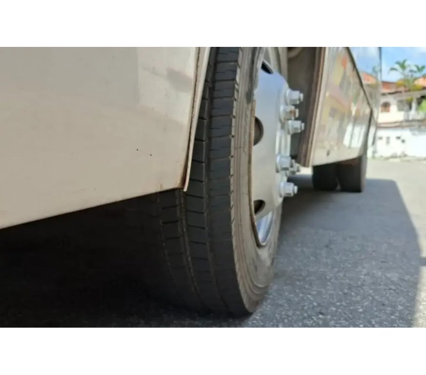  Ônibus Usados Curitiba PR Matriz - Fotos para VW – NEOBUS – 2008 – RF. 7181