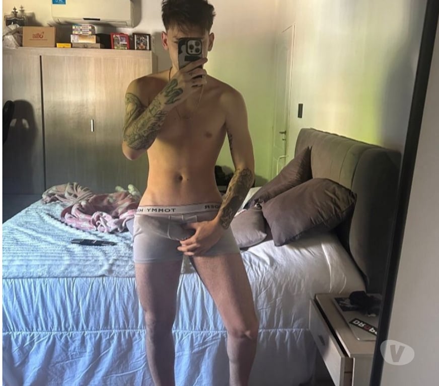 Acompanhantes masculinos Brasilia DF Aguas Claras - Fotos para Novinho Tatuado Hetero Dotado