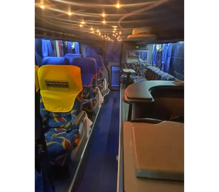  Ônibus Usados Curitiba PR Matriz - Fotos para MBENZ – DD – 2007 – RF. 7183