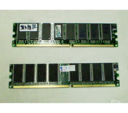 Notebook Porto Alegre Sul Porto Alegre RS - Fotos para Duas memórias antigas para PC. - Cód.544 -