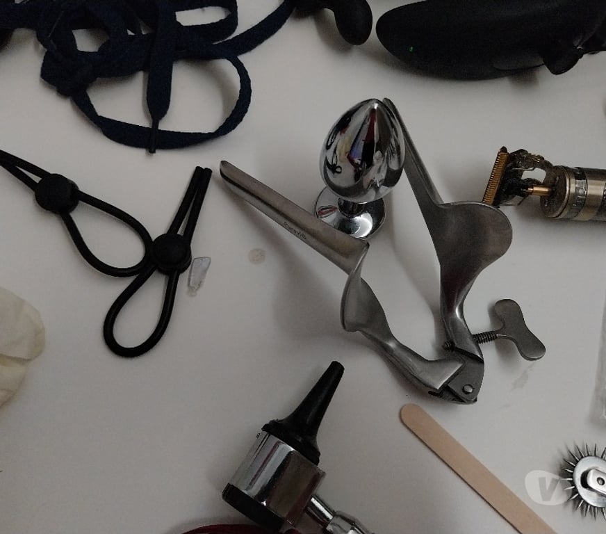 Acompanhantes masculinos Rio de Janeiro RJ Centro - Fotos para O "Doc Johnson" está de volta - Agende sua consulta