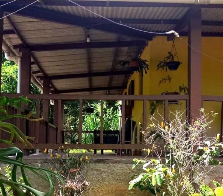 Apartamentos a venda Petropolis RJ - Fotos para Casa 03 quartos Parada Morelli S. J.V.R.P RJ