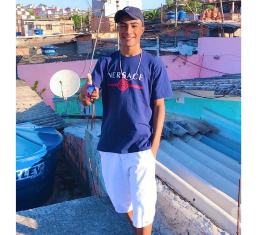 Acompanhantes masculinos Campinas SP - Fotos para Novinho tatuado