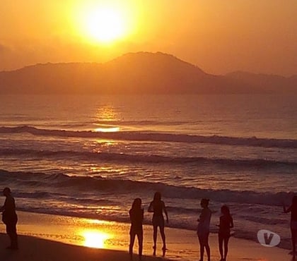 Aluguel - Fotos para Casa na Praia de Barra do Sul. Disponível por Diárias