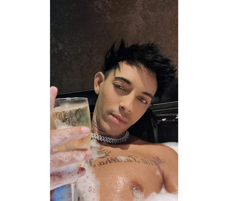 Acompanhantes masculinos Mage RJ - Fotos para Garoto de programa Guloso