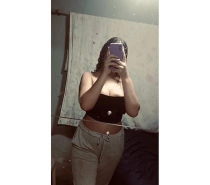 Garotas de programa - Fotos para novinha ninfeta branquinha 18 aninhos