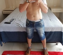 Quero seduzir e flertar com sua esposa.