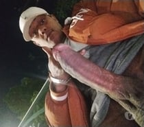 Olá me chamo William tenho 1,80 de altura , tenho 23 de dot