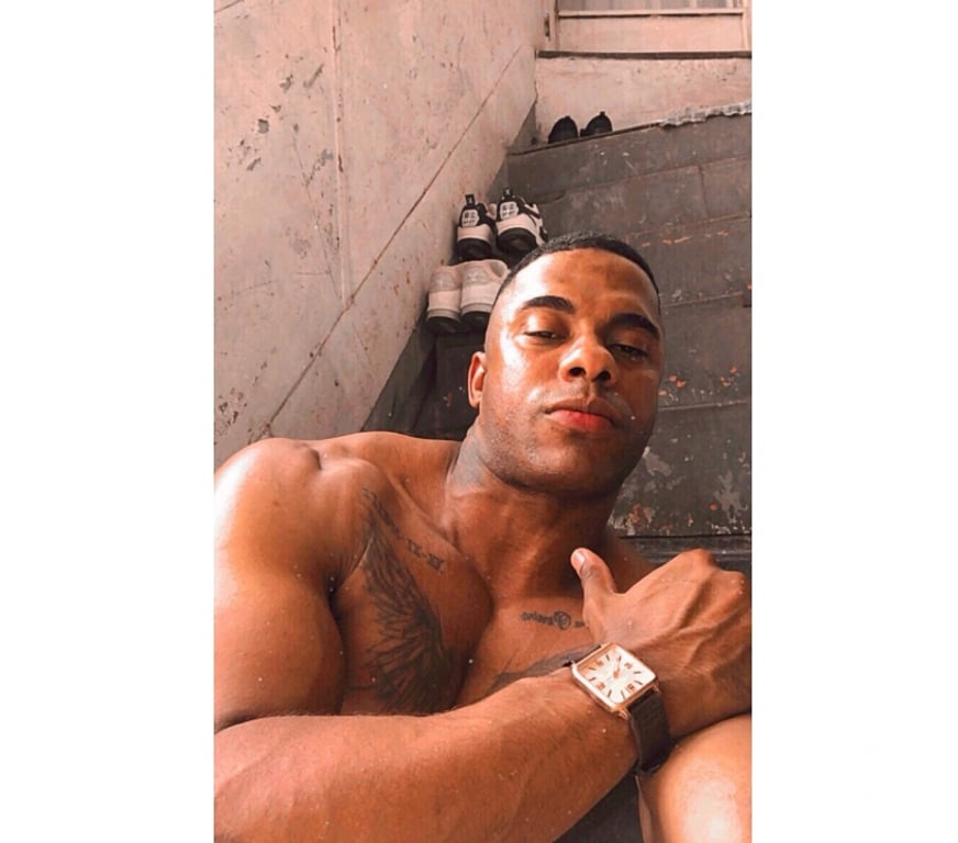 Acompanhantes masculinos Sao Paulo SP Bela Vista - Fotos para PERSONAL CARIOCA DOTADO