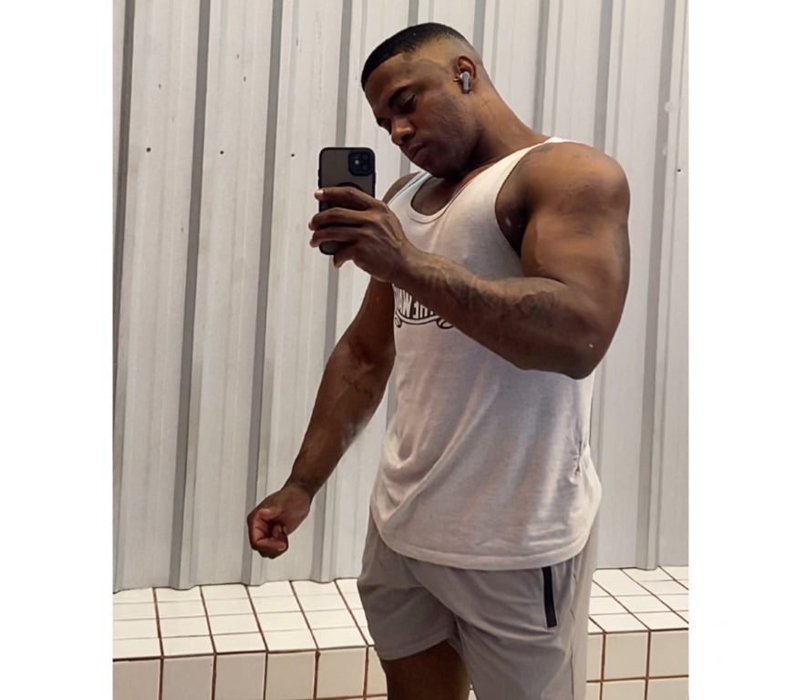 Acompanhantes masculinos Sao Paulo SP Bela Vista - Fotos para PERSONAL CARIOCA DOTADO