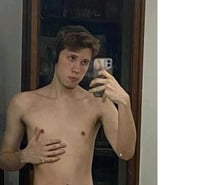 Procuro alguém que me complete ❤️