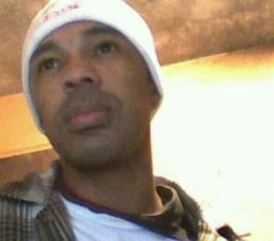 Encontros Casuais Sao Paulo SP São Mateus - Fotos para negro sarado 1.80m a procura de mulheres e casais