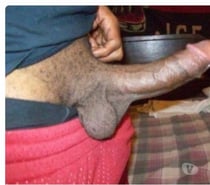 Preto procura casal e mulher