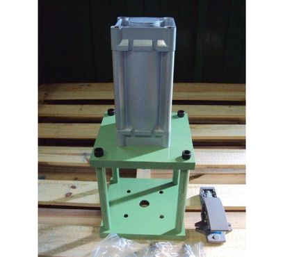 Equipamentos - Fotos para PRENSA PNEUMÁTICA 0,5 (12)TONELADAS