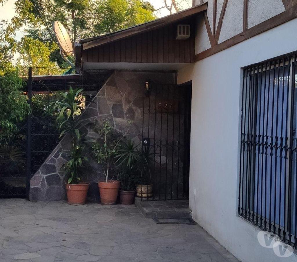 Bienes Raices Santiago Quilicura - Fotos de Solida 2 pisos a una cuadra de Plaza de Armas