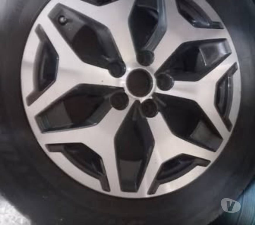 Accesorios para Autos Santiago San Ramón - Fotos de Varios modelos Llantas de magnesio con neumáticos Subaru XV