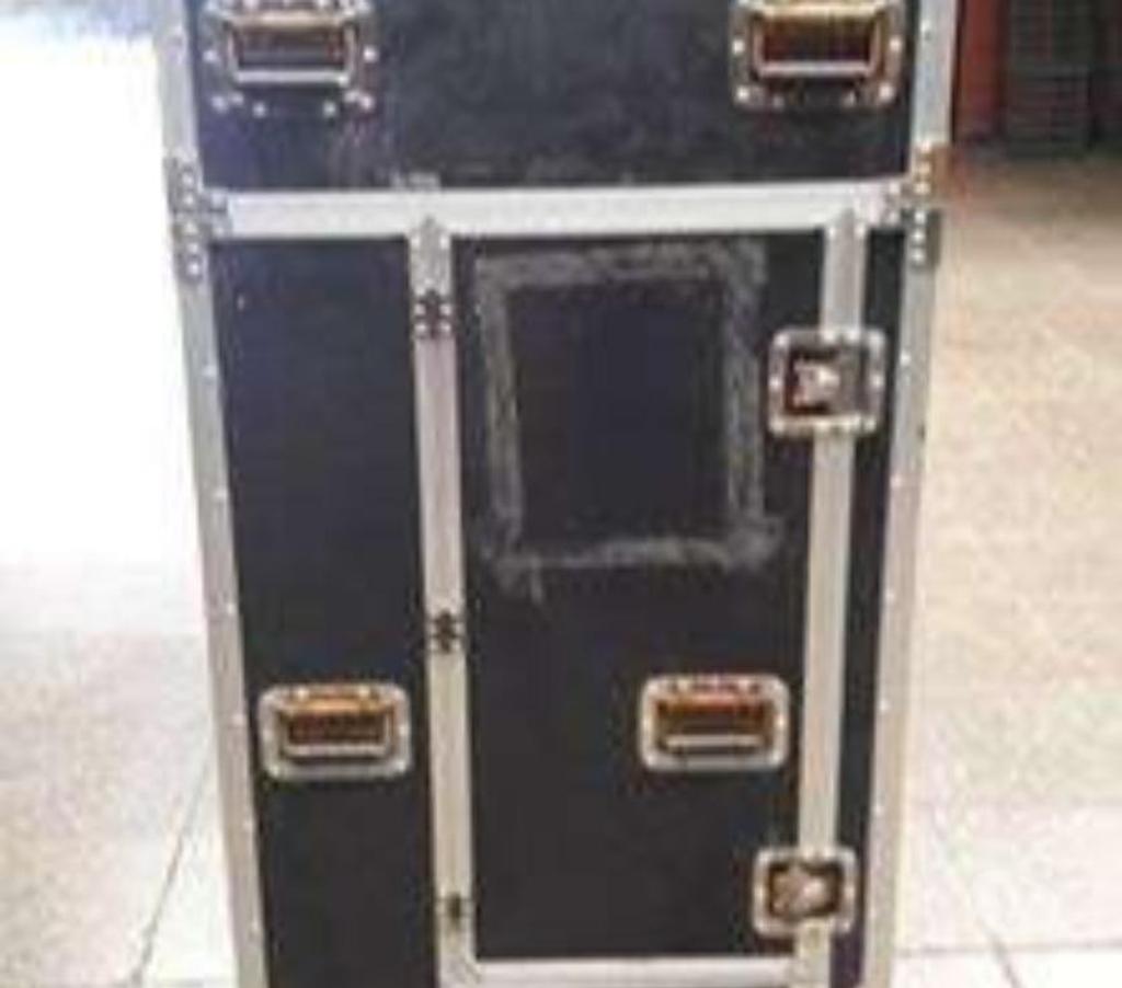 Instrumentos Musicales Santiago Santiago - Fotos de 4 maletas case de diferentes portes y precios