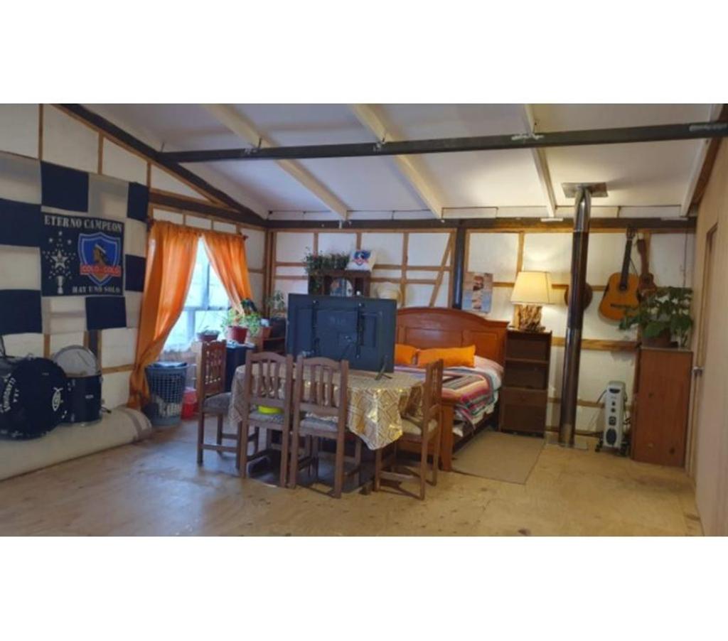 Bienes Raices Llanquihue Puerto Montt - Fotos de CASA y LOCAL COMERCIAL, LOS LEONES, PUERTO MONTT
