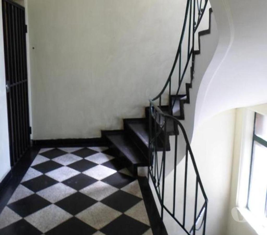 Arriendo de piezas Santiago Santiago - Fotos de pieza AZUL baño independiente