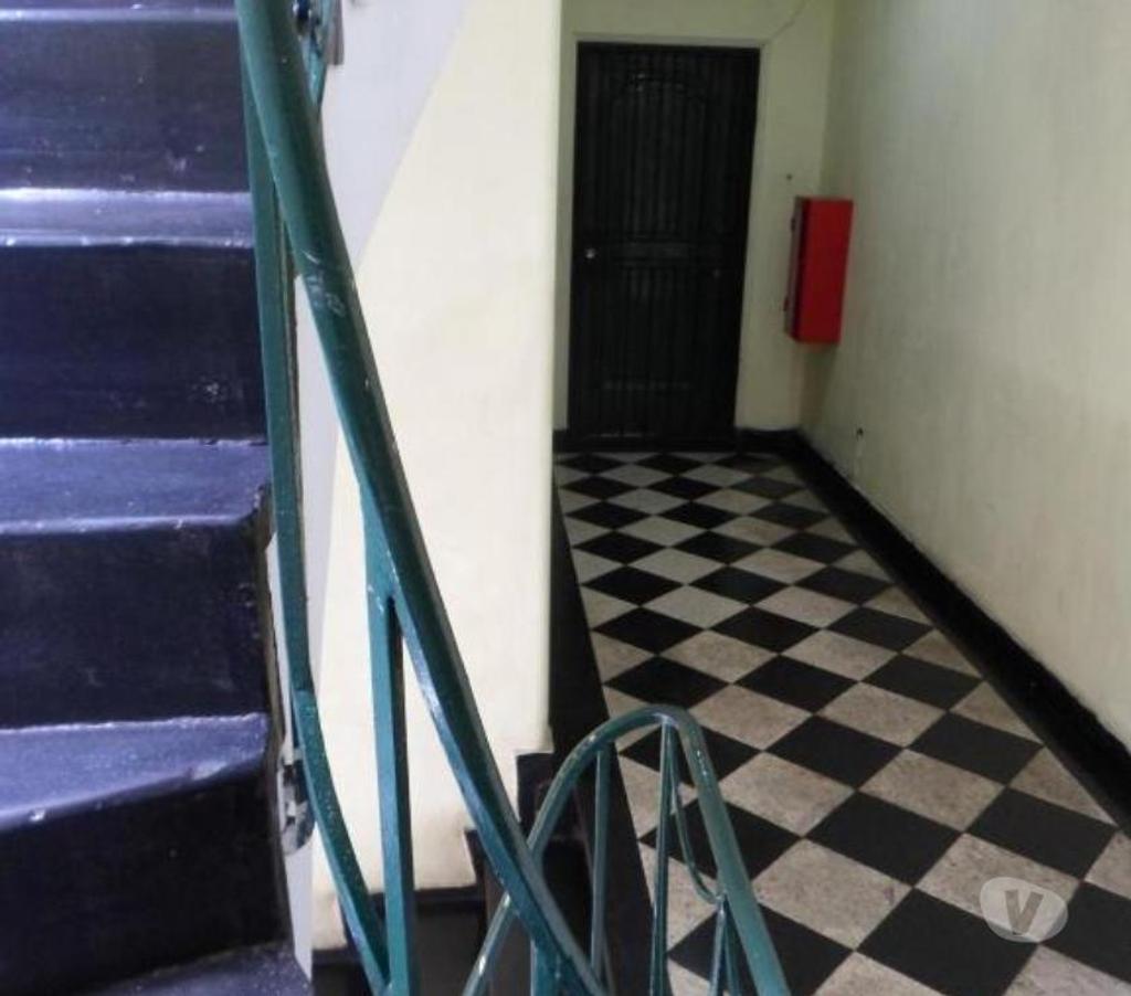 Arriendo de piezas Santiago Santiago - Fotos de pieza AZUL baño independiente