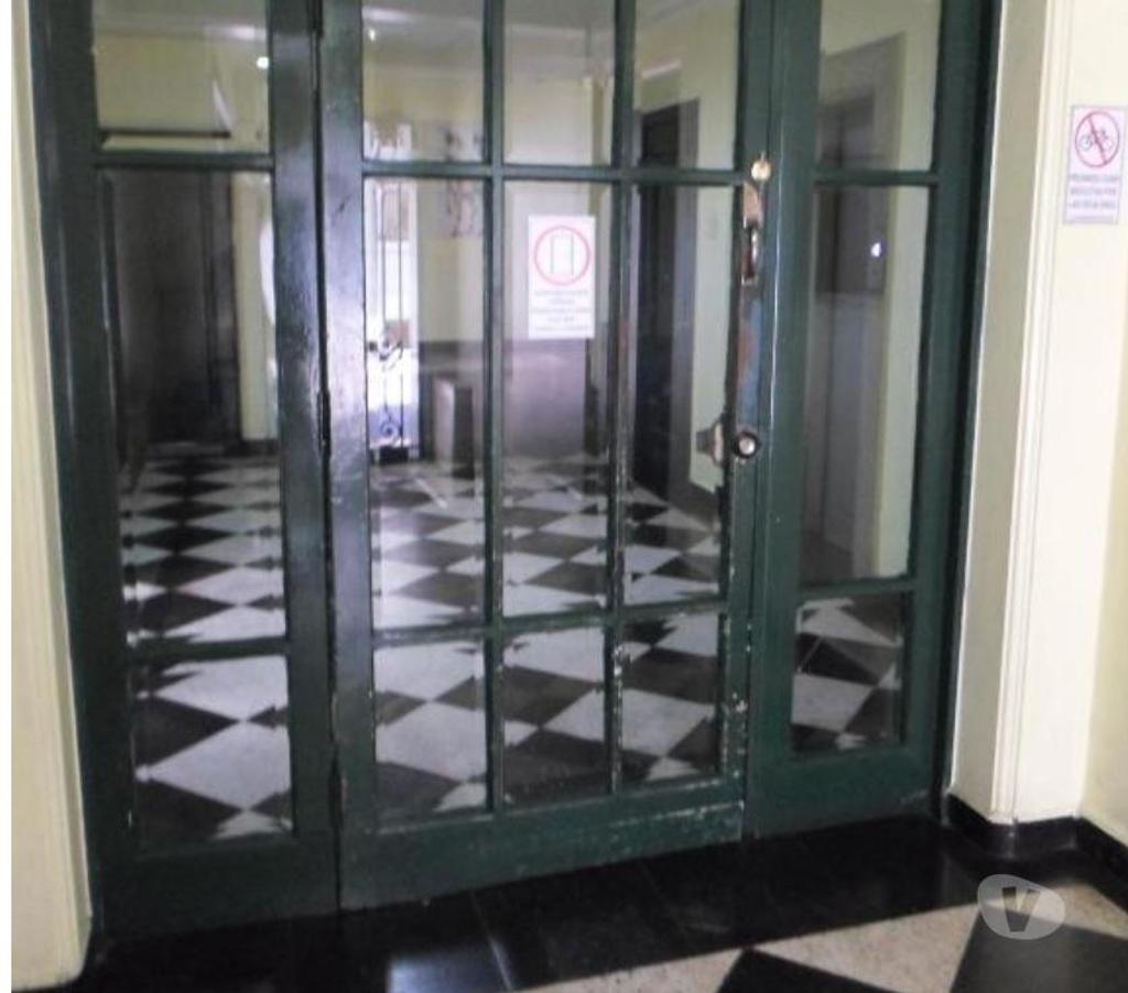 Arriendo de piezas Santiago Santiago - Fotos de pieza AZUL baño independiente