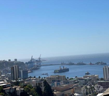Casas en venta Valparaíso Valparaíso - Fotos de VENDO CASA PARA RECONSTRUIR CERRO MARIPOSA VALPARAISO