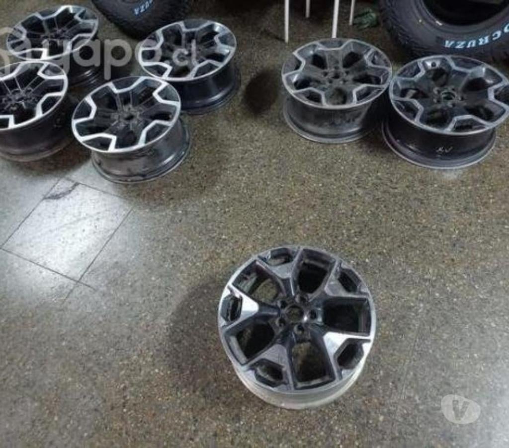 Accesorios para Autos Santiago Santiago - Fotos de Varios modelos de Llantas de magnesio Linea Subaru XV otros.