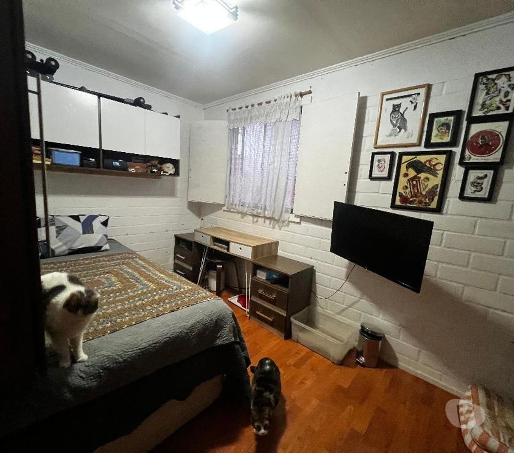 Bienes Raices Santiago Cerro Navia - Fotos de SE VENDE CASA ESQUINA CON BUENA UBICACIÓN , AMPLIA Y COMODA