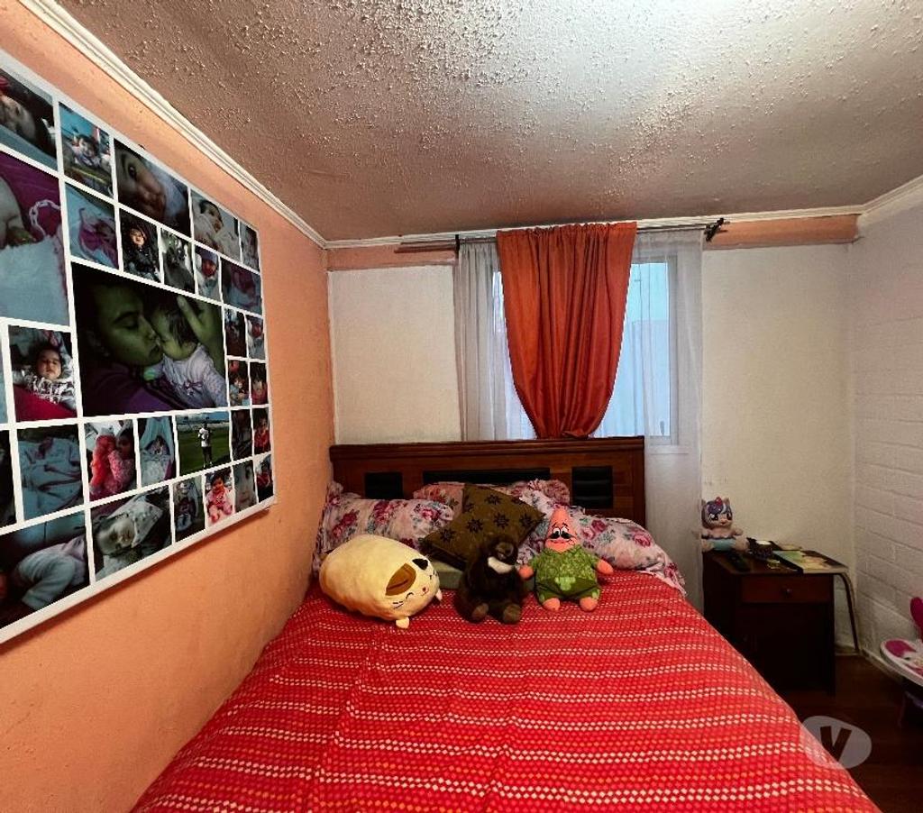 Bienes Raices Santiago Cerro Navia - Fotos de SE VENDE CASA ESQUINA CON BUENA UBICACIÓN , AMPLIA Y COMODA