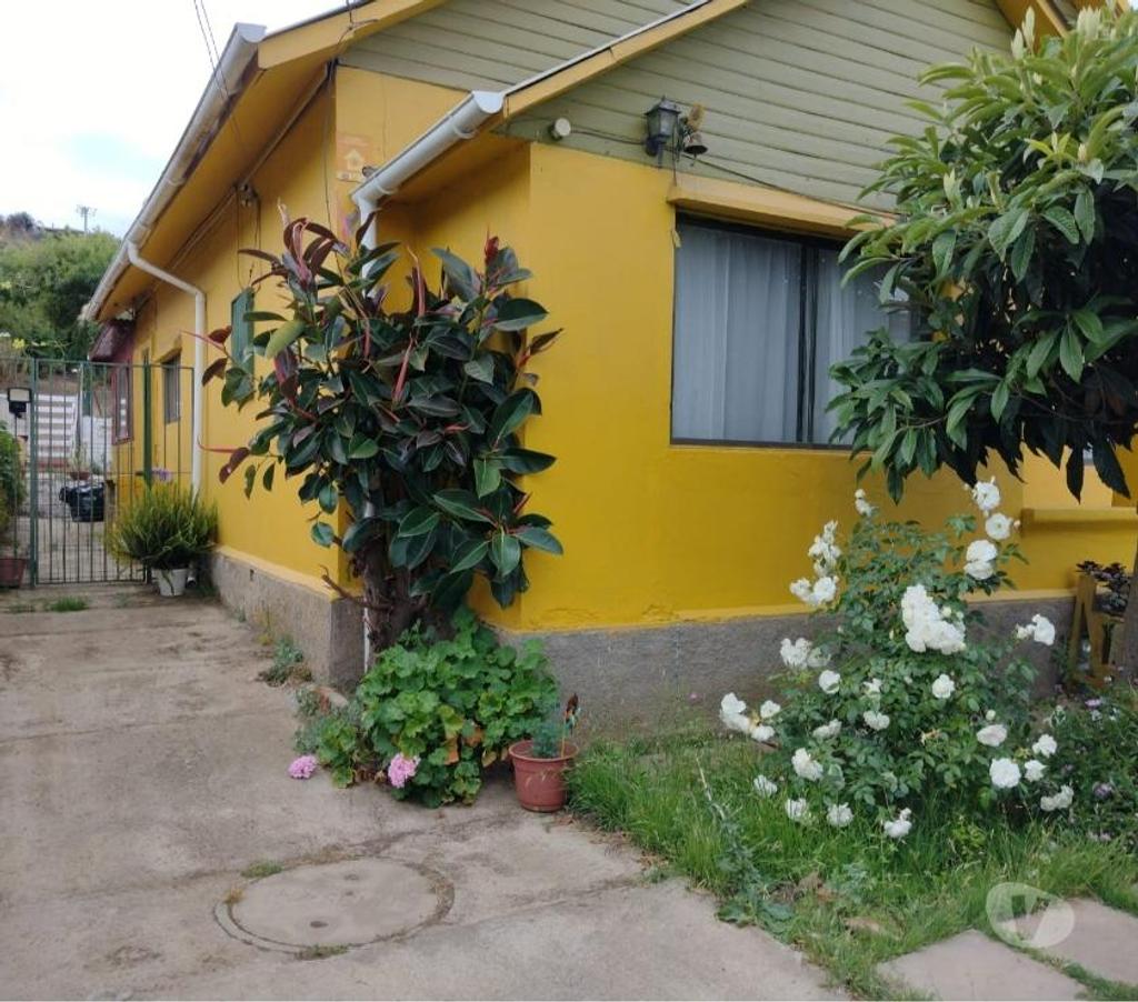 Bienes Raices Valparaíso Quilpué - Fotos de 2 casas en gran terreno El Retiro Quilpué