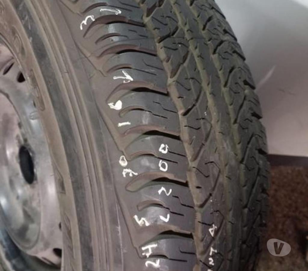 Accesorios para Autos Santiago Santiago - Fotos de 4 llantas 6 hoyos con o sin neumáticos dunlop 245-70-16