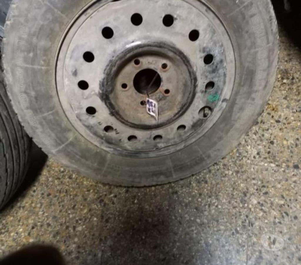 Accesorios para Autos Santiago Santiago - Fotos de Llanta con neumático Firestone compacto T-155-90-R16 XL7