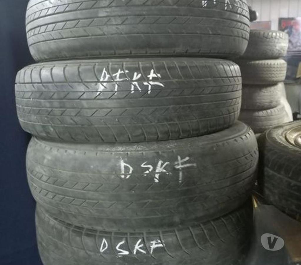 Accesorios para Autos Santiago Santiago - Fotos de Varios neumáticos con llantas para DFSK son originales.