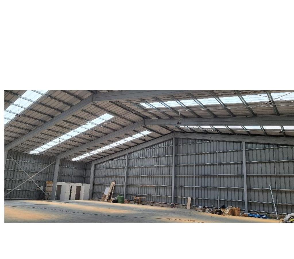 Arriendo bodegas Llanquihue Puerto Varas - Fotos de Bodegas en arriendo Ruta 5 Sur Arriendo es de 0.2 UF x m2