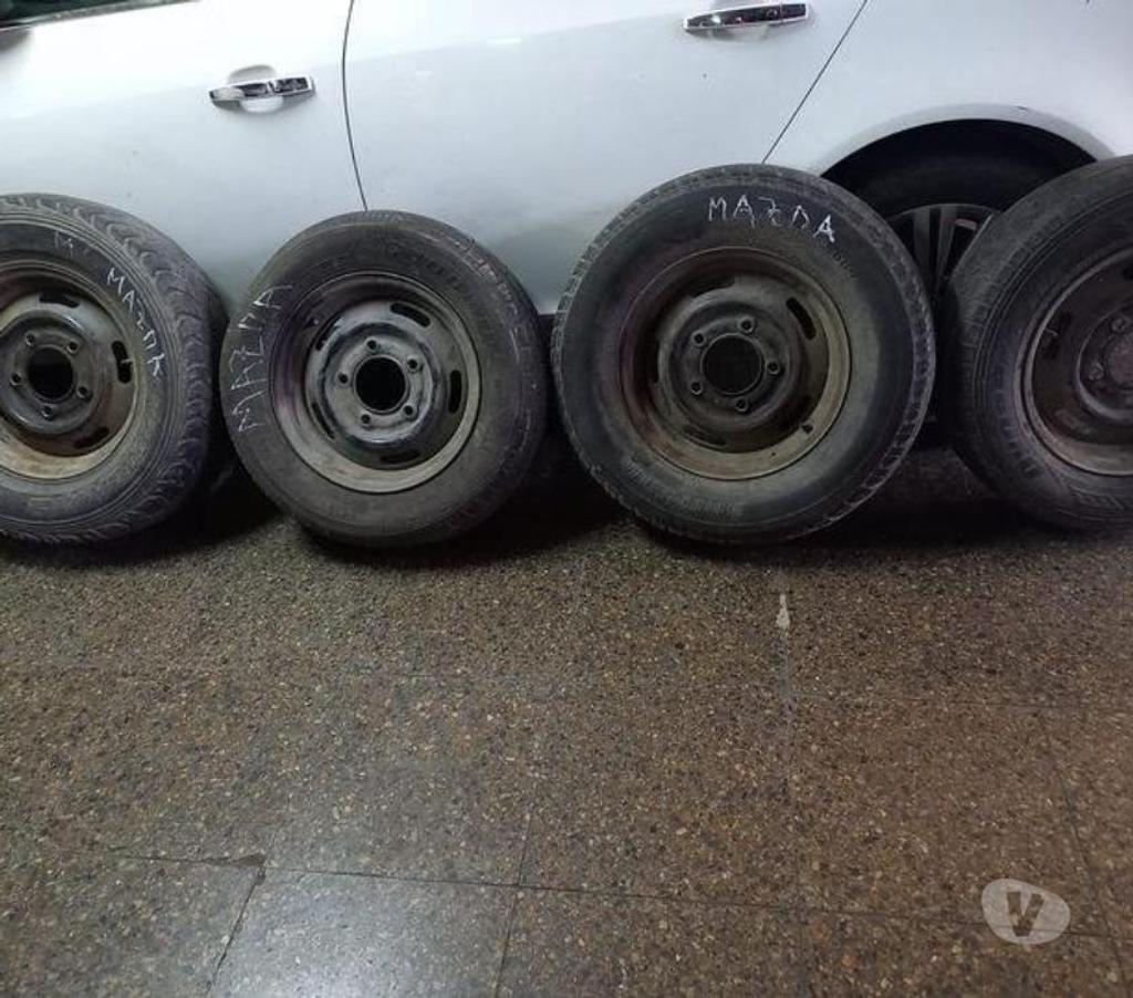 Accesorios para Autos Santiago Santiago - Fotos de 4 LLantas con neumáticos para camioneta tata