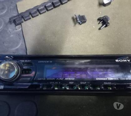 Repuestos-Accesorios-Servicios Santiago Santiago - Fotos de Busco Panel radio Sony CDX-GT50UI que este en perfectO.