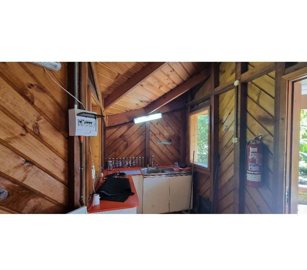 Bienes Raices Llanquihue Puerto Varas - Fotos de Arriendo Cabaña - Quincho camino a Ensenada