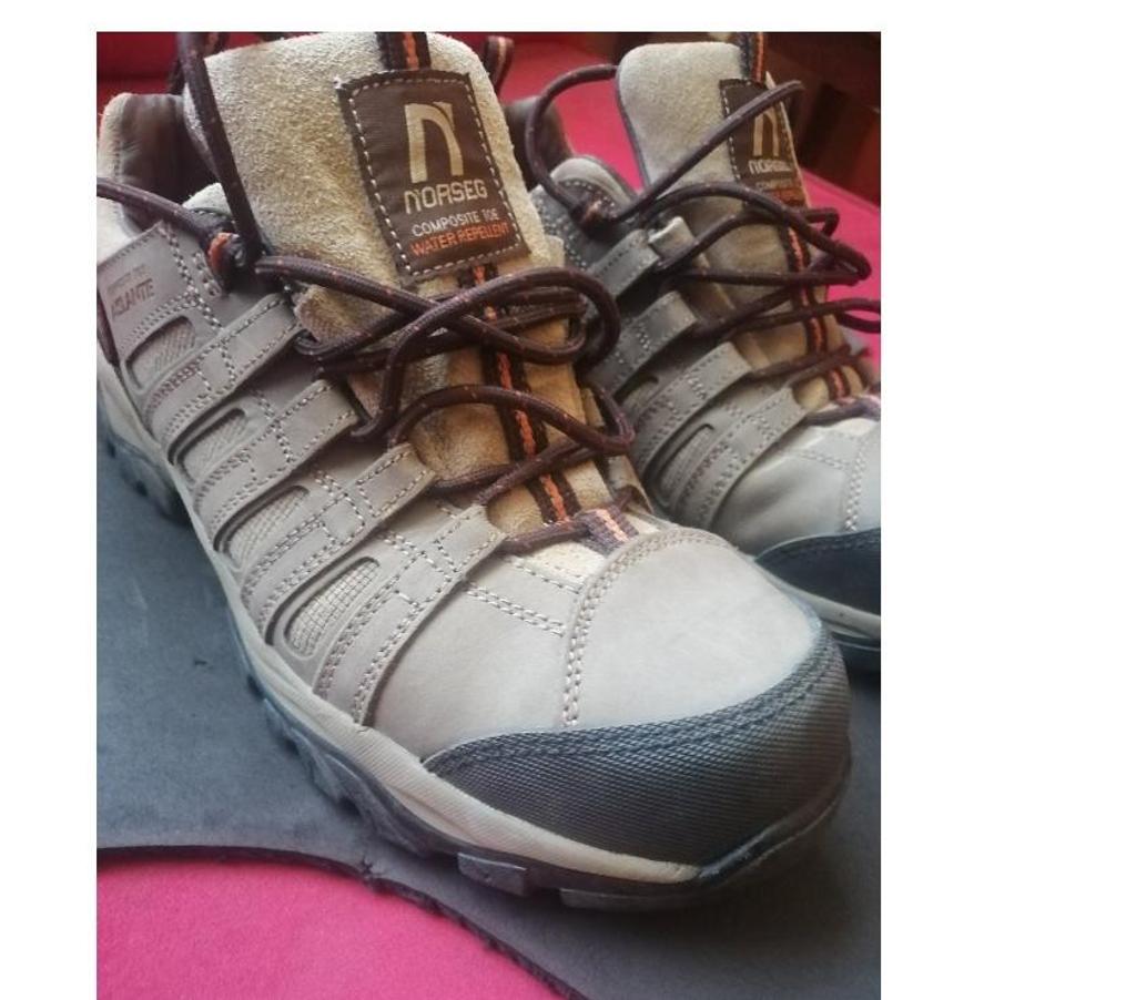 Ropa - Accesorios Santiago Pudahuel - Fotos de Zapato Seguridad Nuevo T42