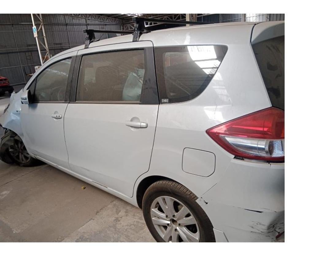 Autos usados Santiago San Joaquín - Fotos de SUZUKI ERTIGA GLX FULL AIRE 2018. Chocado