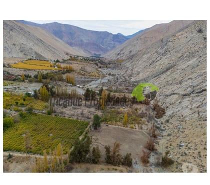 Casas en venta Paihuano Elqui - Fotos de Terreno de 1 hectárea en Paihuano. Valle del Elqui. $53 mm