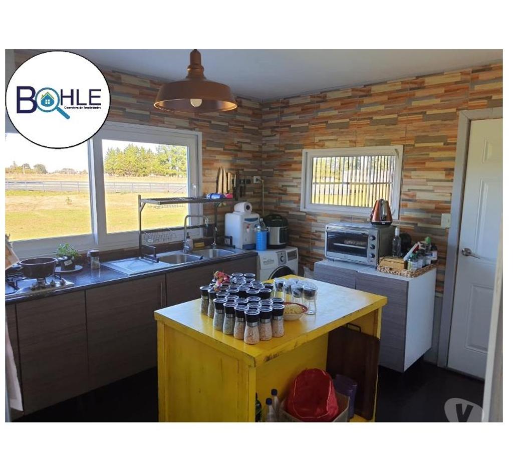Bienes Raices Llanquihue Frutillar - Fotos de VENDO – CASA 205m2 en PARCELA de 5000m2, FRUTILLAR