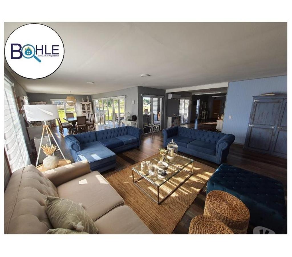 Bienes Raices Llanquihue Frutillar - Fotos de VENDO – CASA 205m2 en PARCELA de 5000m2, FRUTILLAR