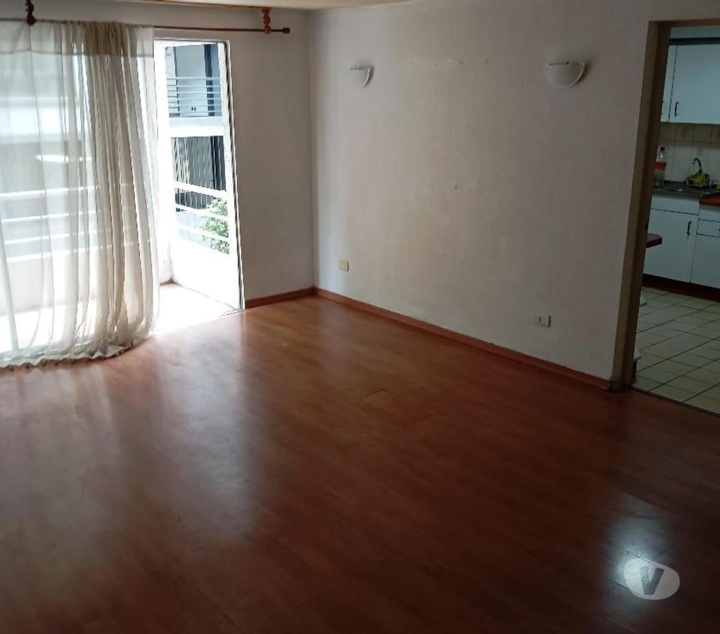 Arriendos Santiago Santiago - Fotos de Arriendo amplio Departamento en Santiago Centro