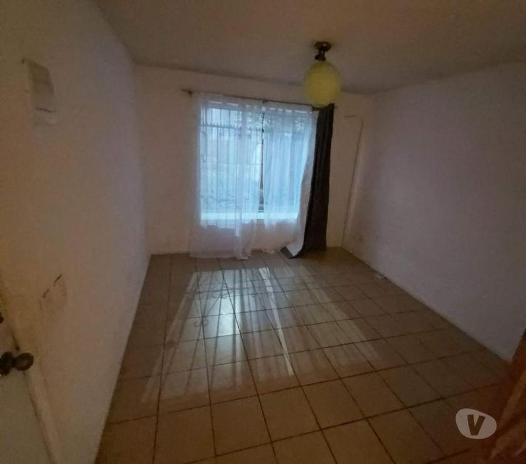 Bienes Raices Valparaíso Quilpué - Fotos de Casa sólida 2 pisos Cruz de Lorena Qulpué
